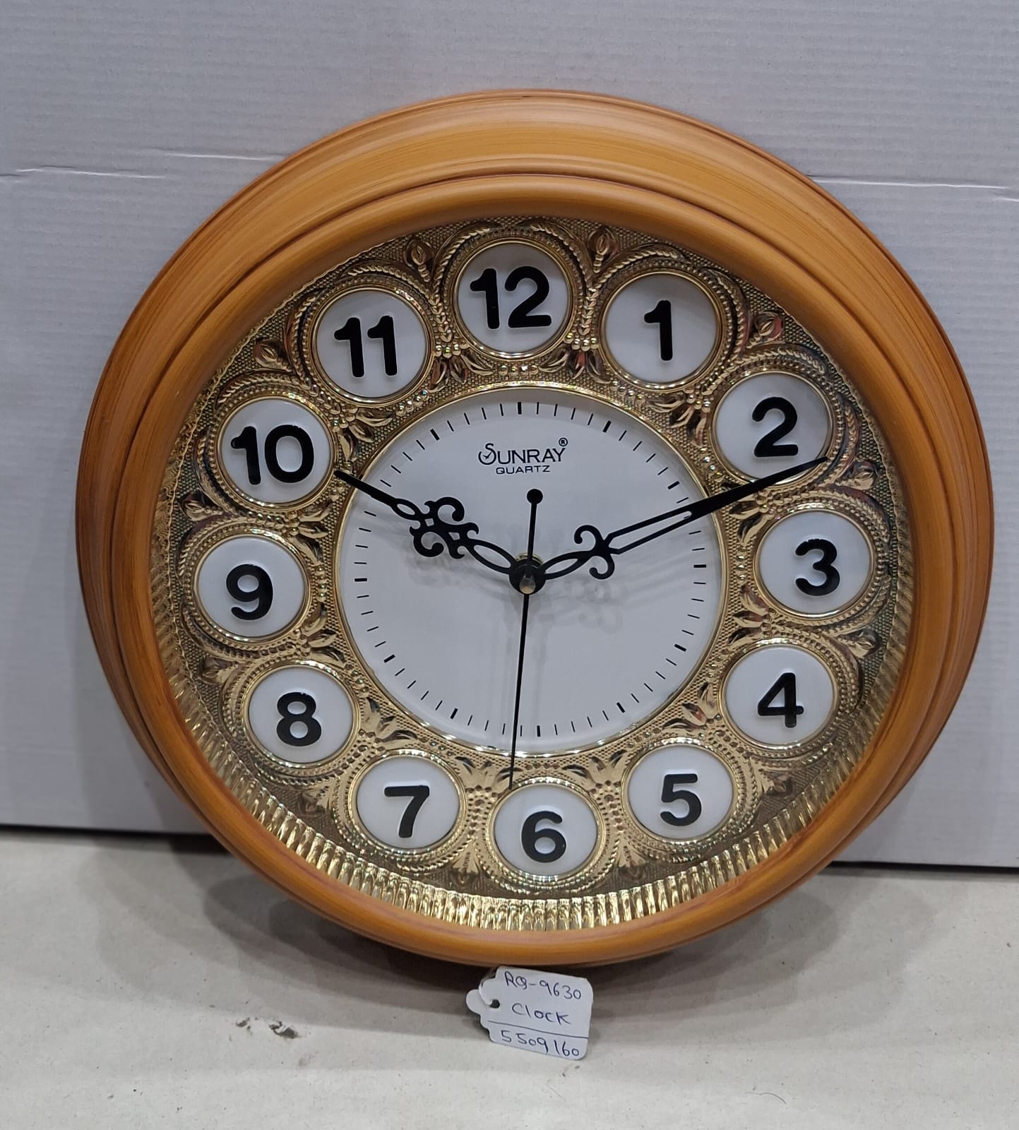 Sunray Classic Decorative Round Wall Clock - Image 1